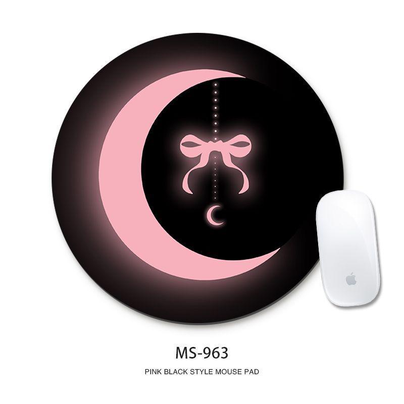 Mouse Pad Rotund cu Fundiță Desen Animat - Drăguț, Versatil, pentru Birou sau Gaming