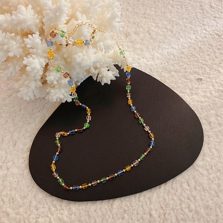 Korean Dongdaemun Crystal Choker Necklace for Women - Elegant and Versatile