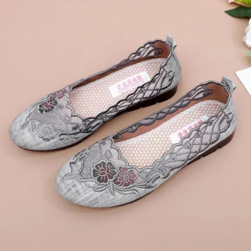 Fashion Concise Women Sandals Soft Sole Breathable Hollow Out Flat Shoes for Women Comfort Casual Women Shoes Sandalias De Mujer