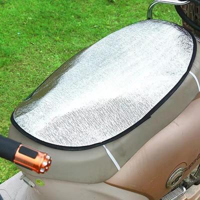 Pokrowiec na siedzenie samochodowe z filtrem przeciwsłonecznym i folią aluminiową - odblaskowa konstrukcja izolująca ciepło do samochodu i motocykla