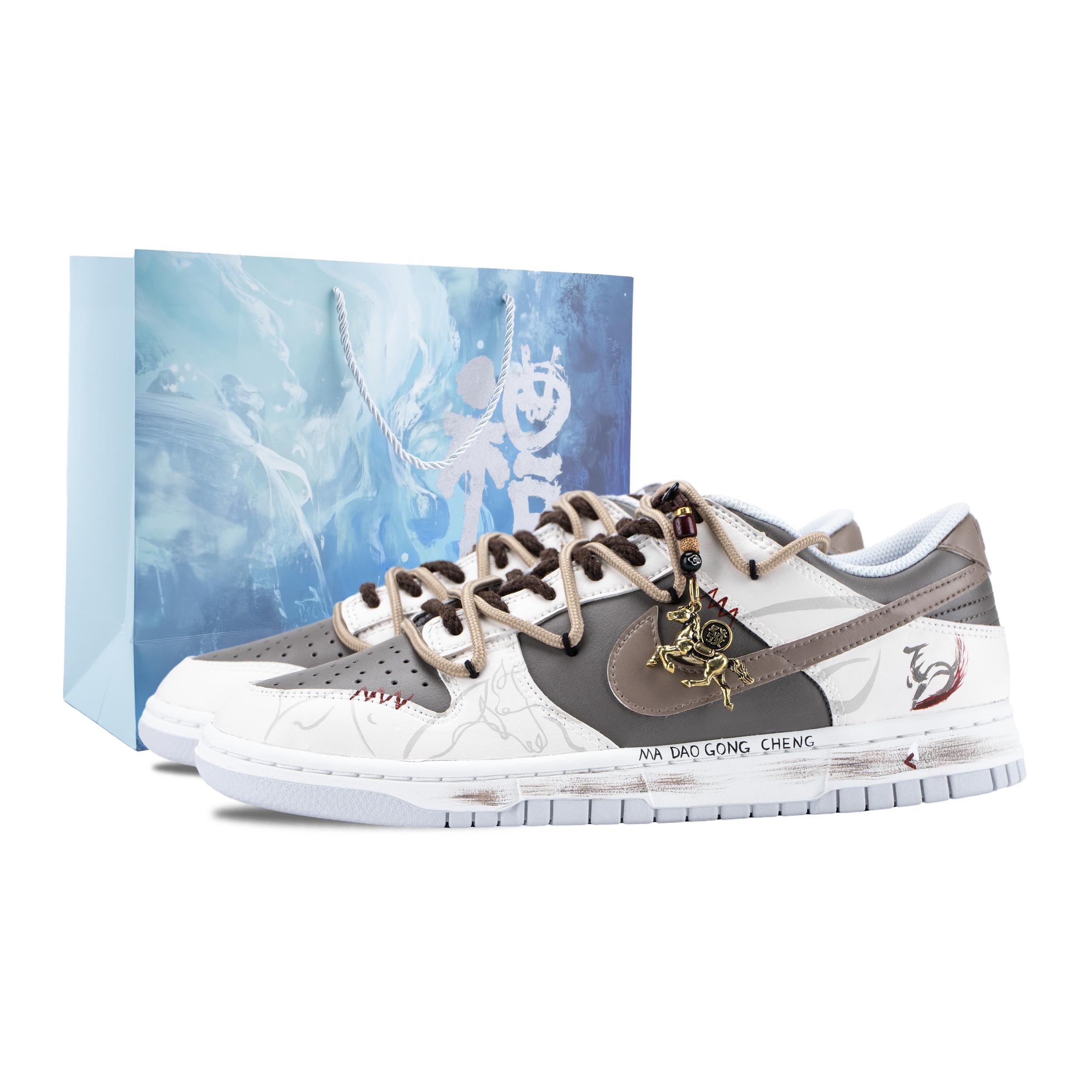 

Nike Dunk Golden Steed Brings Auspiciousness And Success Abrasion Resistant Low top Skateboard Shoes Unisex Brown HF5441-202(Team626-) 42.5