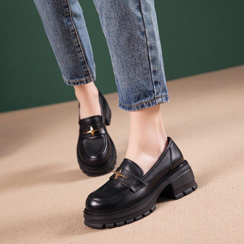 The first layer of cowhide loafers for women's spring and autumn new thick-soled casual versatile black thick-soled muffin shoes single shoes for wome