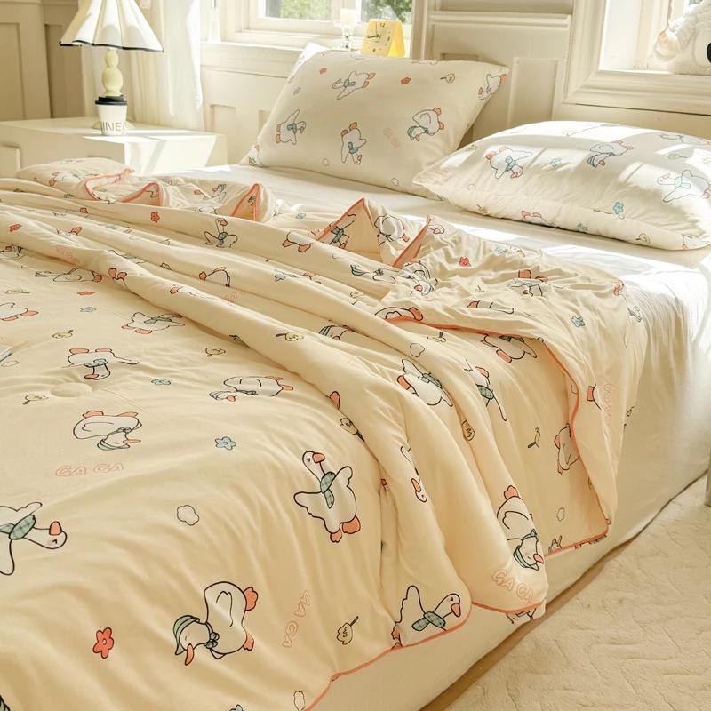 Good Quality Cool Feeling Quilt Summer Coolness Ice Cold Air Condition Thin Blanket Summer Quilt Plain Air-conditioning Bedroom
