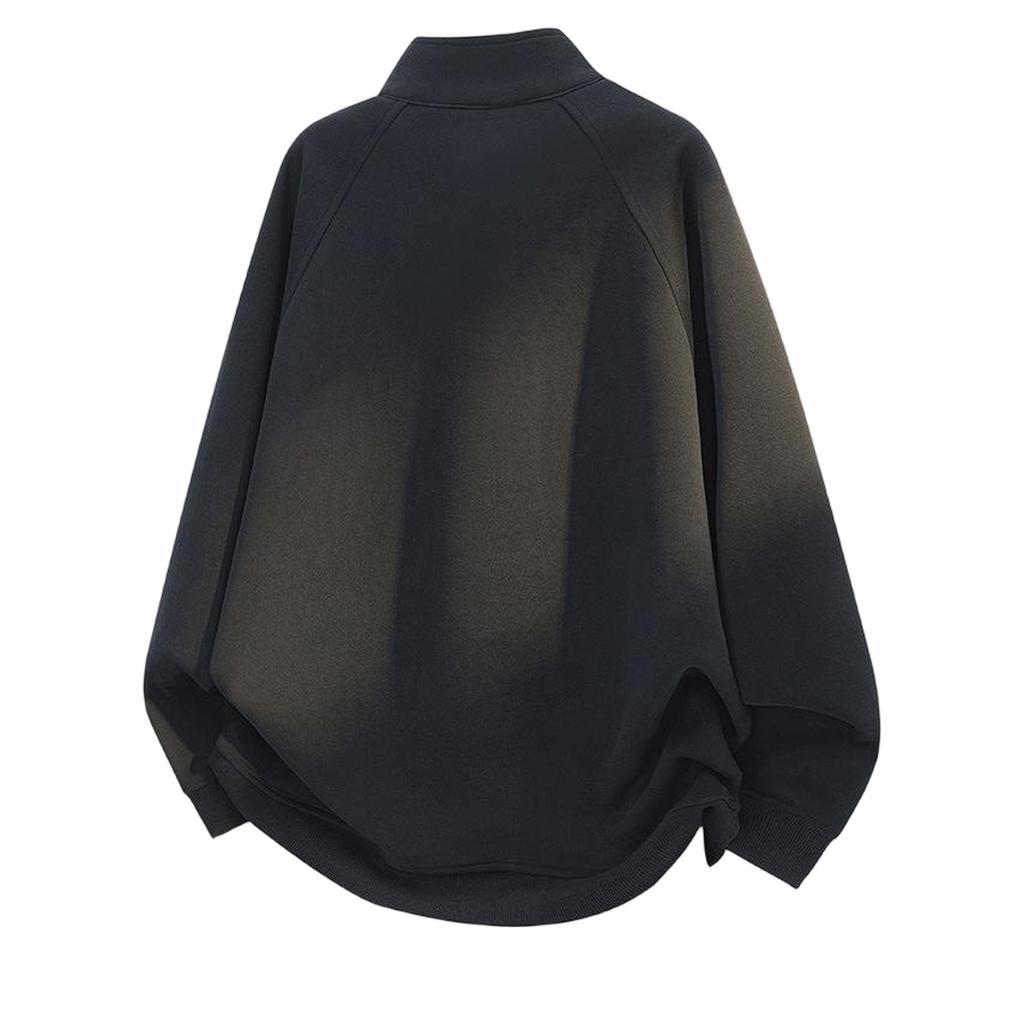 A Half-zipper Stand-up Collar Long-sleeved Sweatshirt Is A Fashionable And Versatile Casual Top