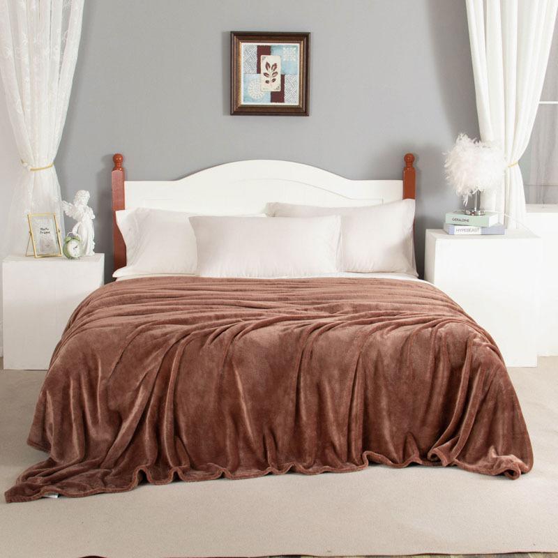 Fleece Blanket Queen Soft Cozy Plush Fuzzy Flannel Bed Blanket - Lightweight Anti-Static Microfiber Blanket for Couch, Bed, Sofa