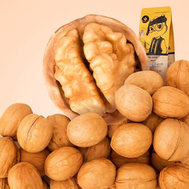 Three Squirrels Original Thin-Shelled Walnuts