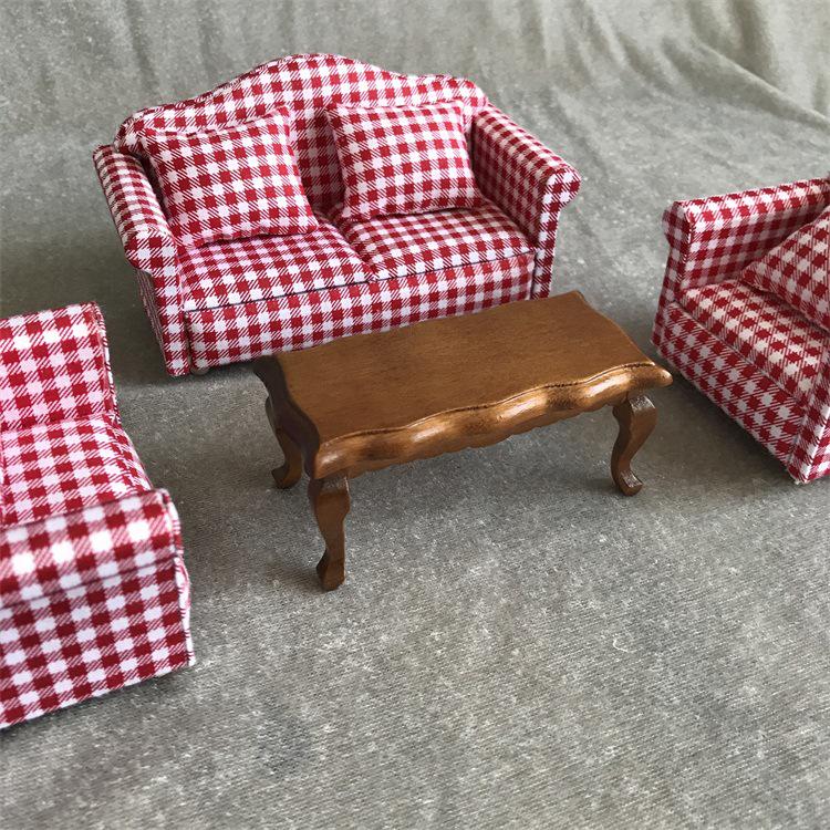 Mini Dollhouse Photography Scene Props: Multicolor Wave Tea Table (1:12 Scale)