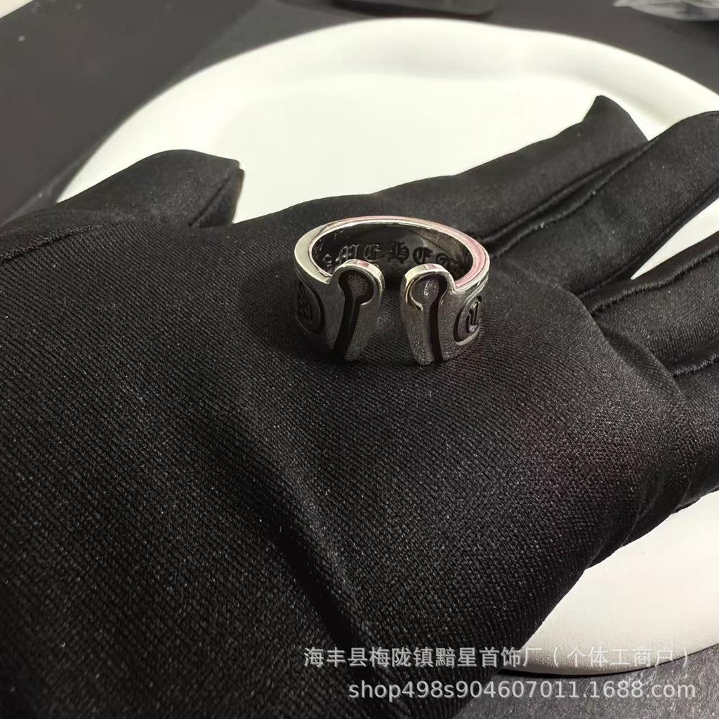 Vintage Kreuz Durchbrochener Verstellbarer Ring: Hip-Hop-Stil für Paare