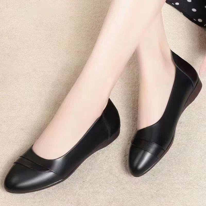 Work Shoes New Women's Leather Shoes Soft Leather Non-slip Mother Shoes Soft Leather Comfortable Soft Black Shoes