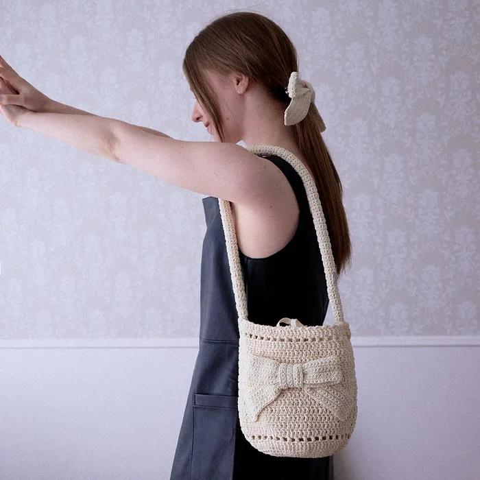 No.203 / Big Ribbon Crochet Bucket Bag _ Cream