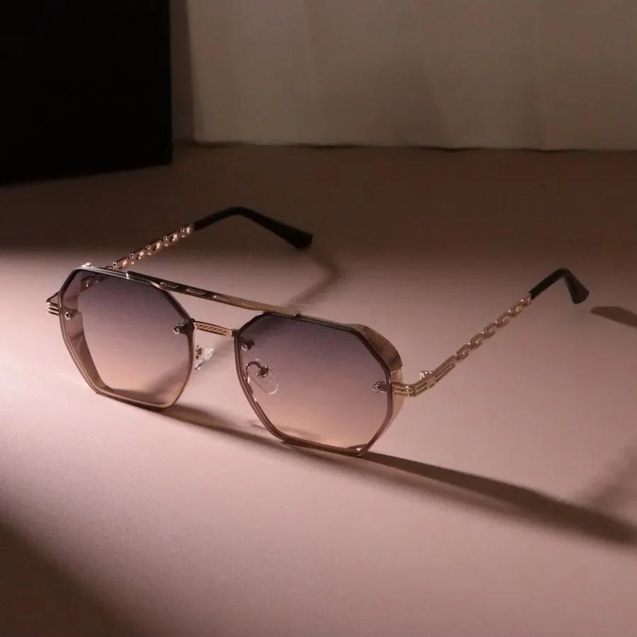 Fashion Metal Frame Sunglasses Women Men Minimalist Square Designer Sun Glasses Male Female Brand Colorful Travel