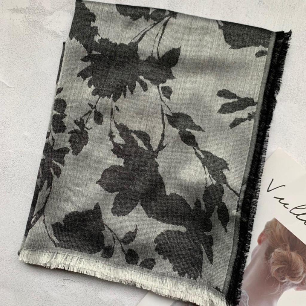 Elegant Floral Jacquard Woven Scarf Shawl for Europe and America