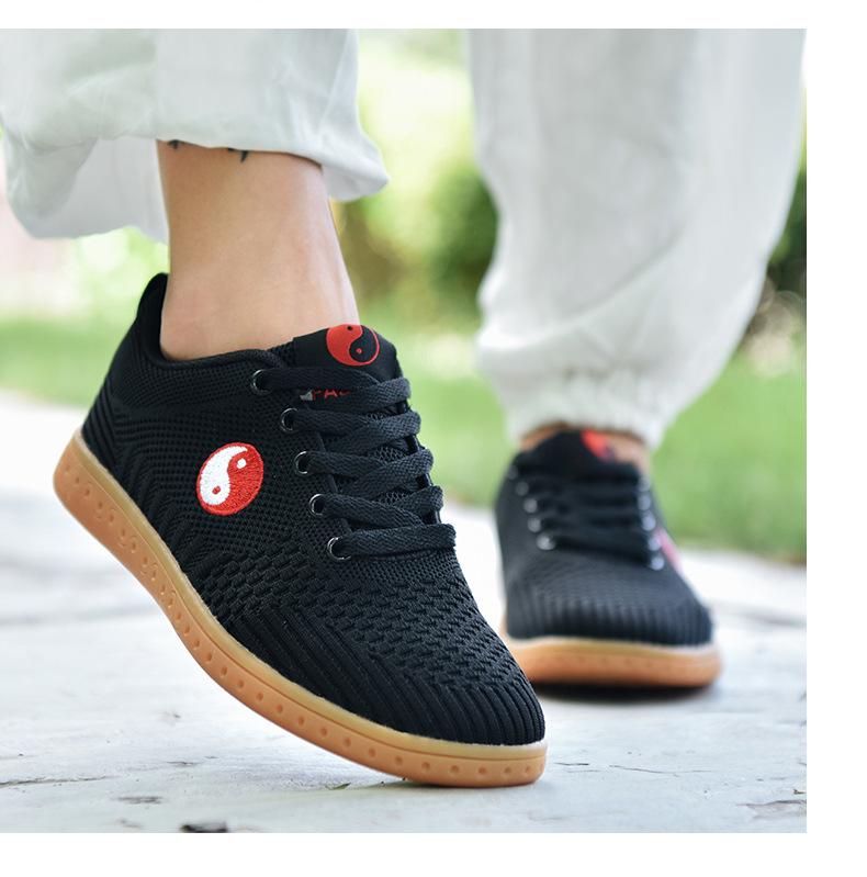 Prodyšné síťované boty na Tai Chi pro muže a ženy - Letní sportovní boty na Wushu a Kung Fu s podrážkou z hovězí šlachy