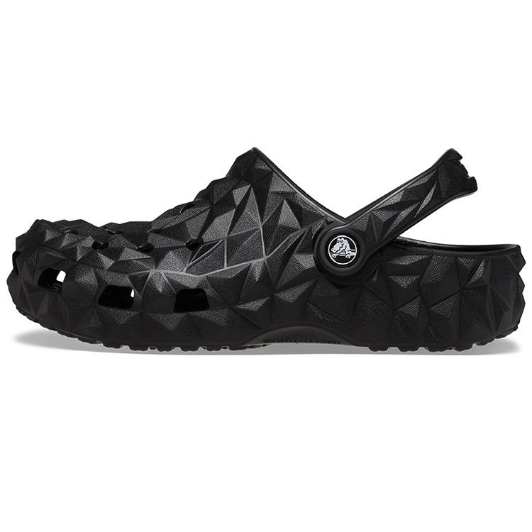 Crocs Classic Geometric Clogs Black Men s 209563-001 EU 36-37