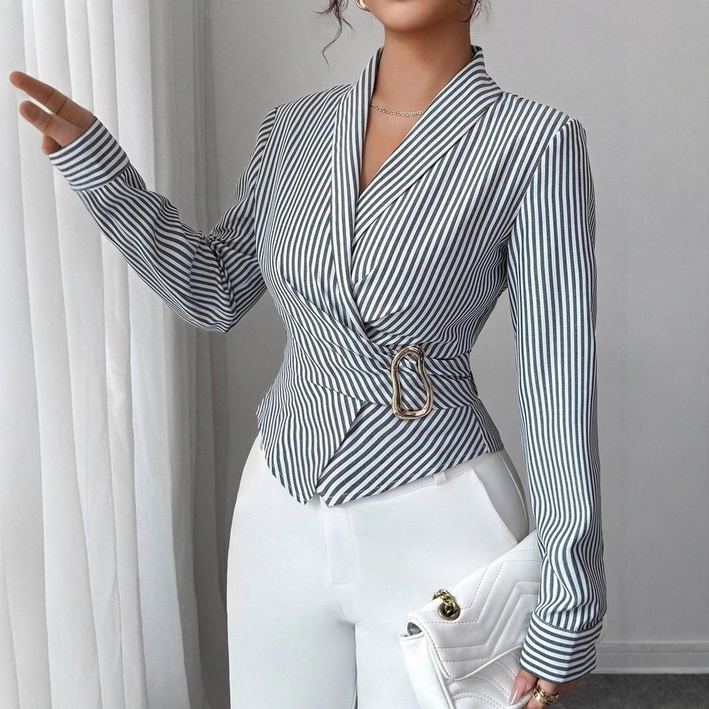 2025 Autumn and Winter New Pattern Shirt Style Irregular Metal Special-shaped Buckle Belt Top for Women