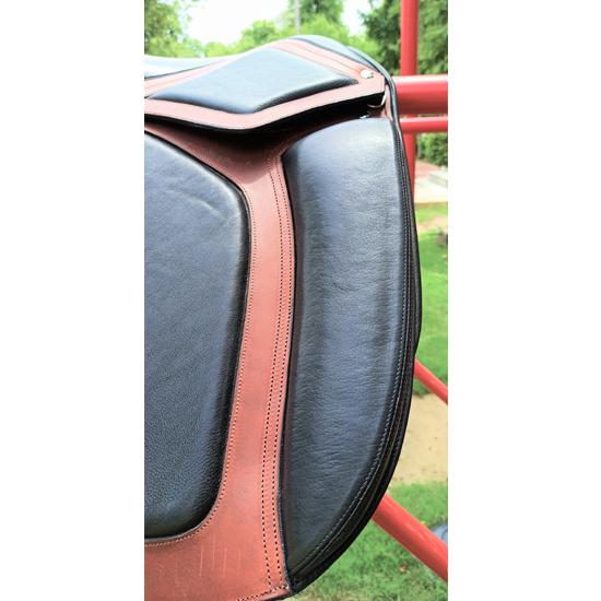 Leather Dressage Monoflap Saddle with Changeable Gullets – Elegant Cantle Design