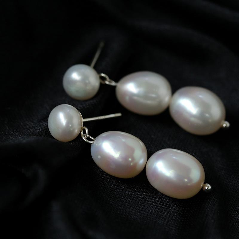 Three Pearl Earrings for Women's Fashion Freshwater Pearl Trend Simple and Versatile Earrings