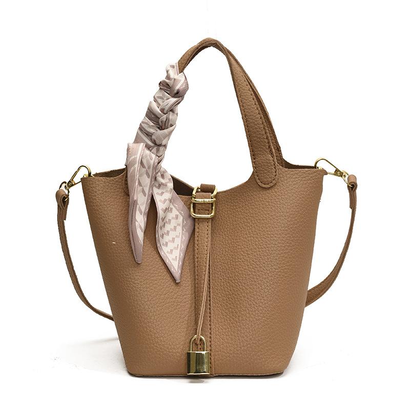 Popular Popular Fashion Lychee Pattern Temperament Advanced Sense Portable Bucket Bag Women's Leisure Commuting Niche Messenger Bag Bag
