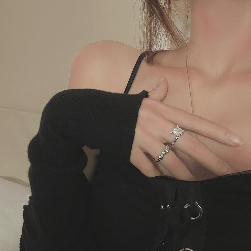 Cool Metal Spice Girl Niche Design Sense Zircon Ring Women'S Fashion Personality Index Finger Cold Wind Ring