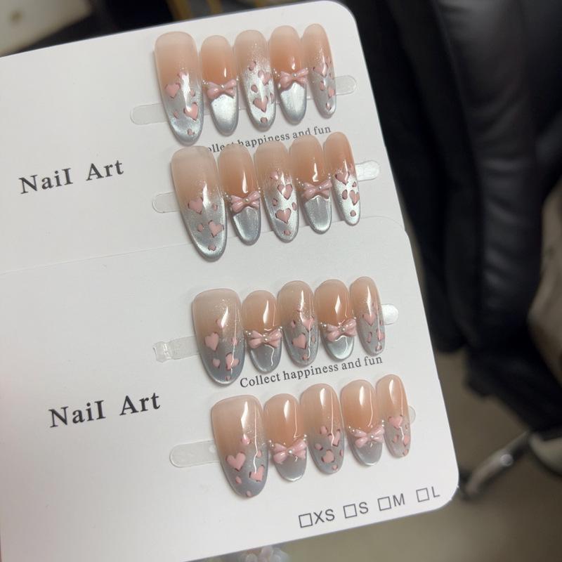 High-End Hand-Painted Blue Leopard Heart Cat Eye Manicure for Students