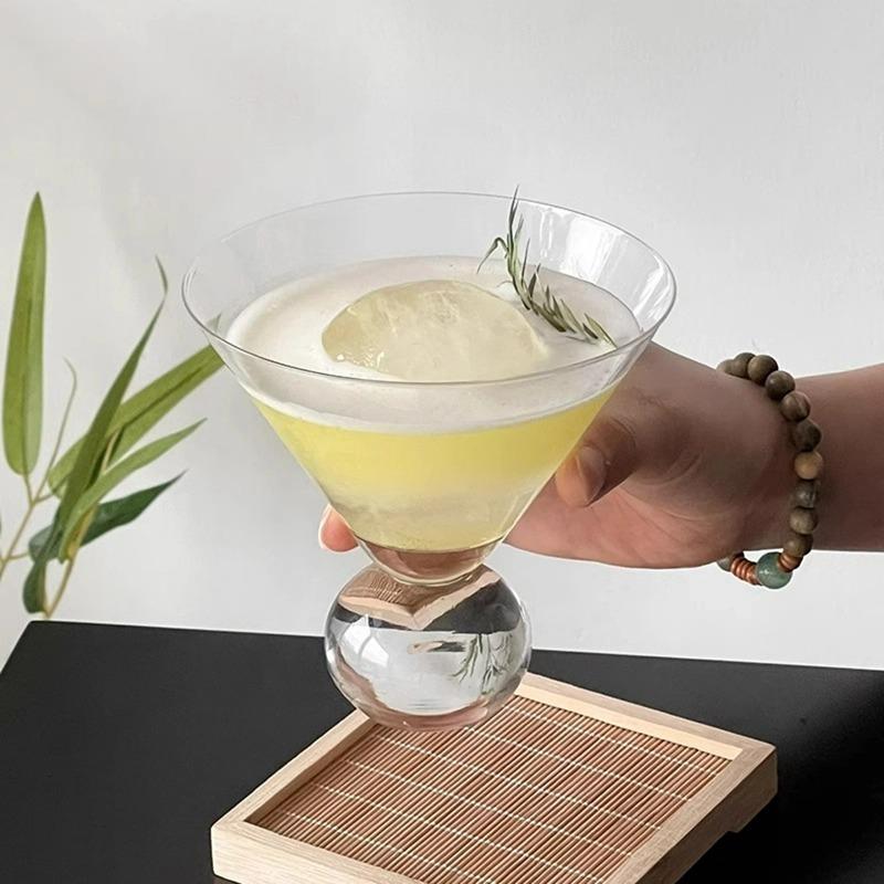 Japanese Style Martini Glass Cup Short Foot Beaded Cocktail Glasses Cups Thin Champagne Glass Transparent Wine Glasses Cup