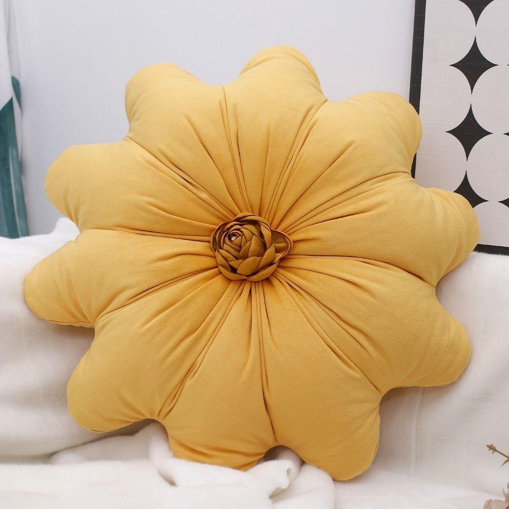 Soft Sunflower Throw Pillow Dutch Velvet Sofa Pillow Modern Floral Shape Cushion Bedroom Decor