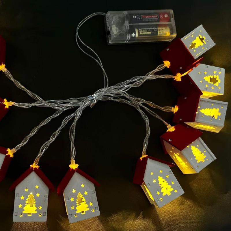Nordic Style Wooden Cabin LED String Lights for Christmas - Battery-Powered Fairy Lights for Room or Bedroom Decoration