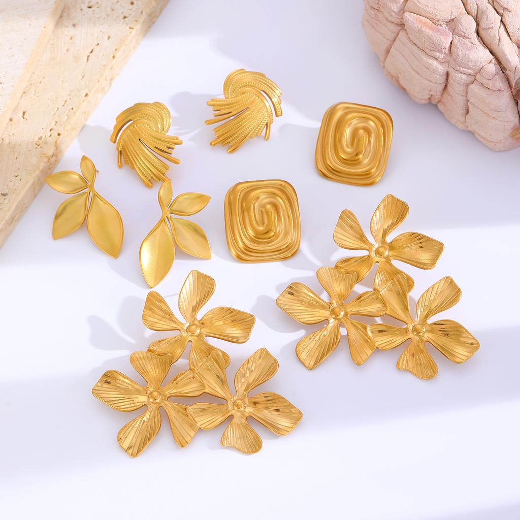 Advanced Sense 2025 Personalized Earrings Niche Sweet Temperament Electroplating Stainless Steel Flower Ear Jewelry Wholesale for Female Manufacturers