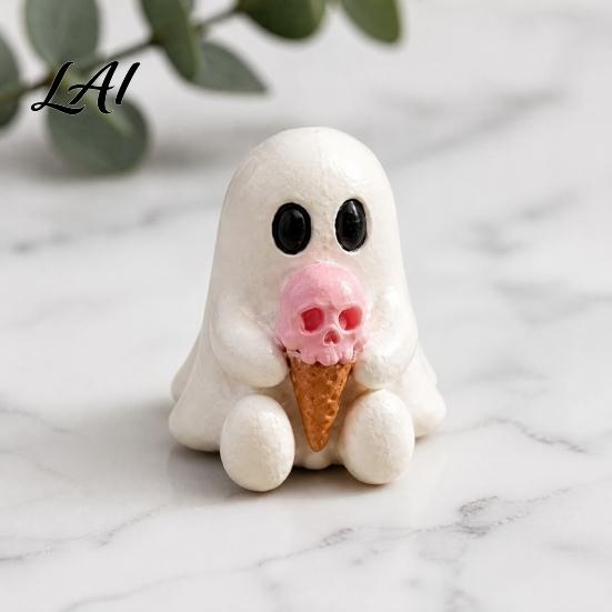 Sweet Cool Room Ornaments Halloween Mini Ghost Decorative Figurine 3D Printed White Statue with Pink Skull Ice Cream Cute Desktop Ornament for Home
