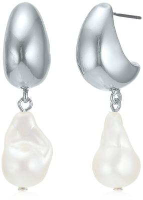Baroque Pearl Drop Metal Earrings [item]