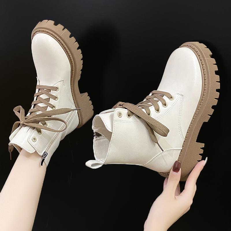 New 2024 Women's Fashion Chelsea Boots Autumn/Winter Plush Boots British Style Soft Leather Short Boots New Brand Designer Boots