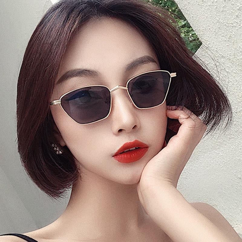 Simple Exquisite Square Metal Sun Glasses Women Men Fashion Luxury Brand Sunglasses Go Out Shopping Female Male Eyeglasses