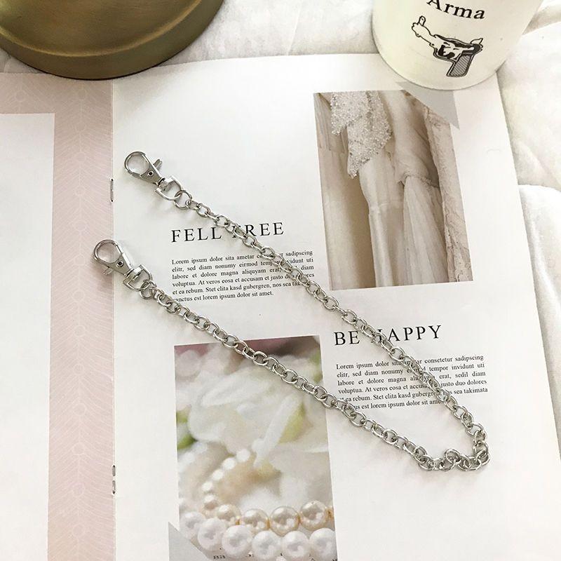 

Unisex Chic Chain Strap Belt In Pu Material Ideal For Skirts And Denim Fashion StyleC