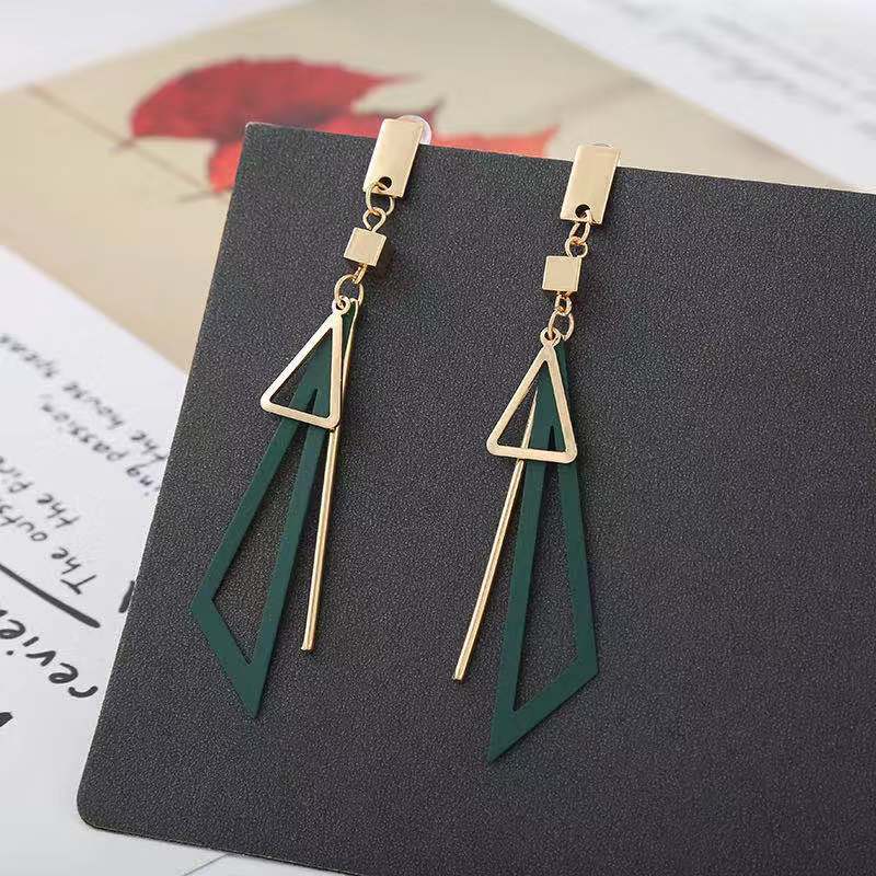 Boho Triangle Hang Earrings for Women Pink Green Hollow Geometric Statement Tassel Earrings Elegant Party Ear Jewelry