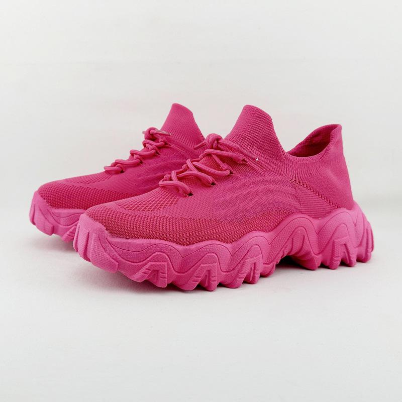 Breathable Fly-Knit Lace-Up Casual Men's Outdoor Sneakers with Thick Soles