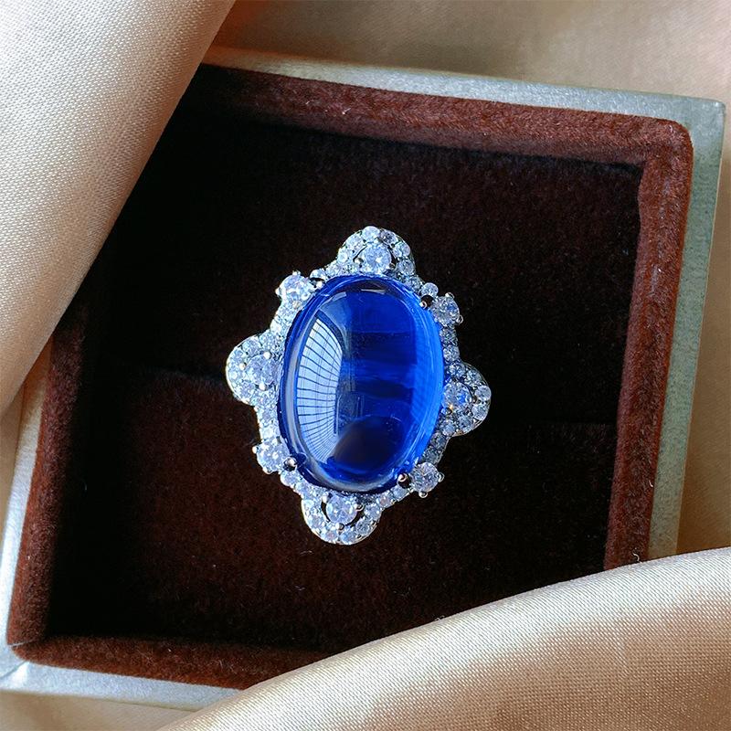 

Новый Модный Женский Ювелирный Набор Дизайна Легкой Роскоши Ювелирные Подвески Аксессуары Подарок для Праздничной Вечеринки Набор Серег