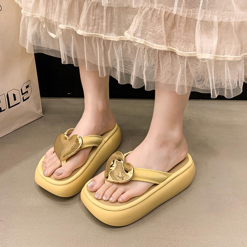 Love retro casual thick-soled flip-flops women s summer wear new sandals 35