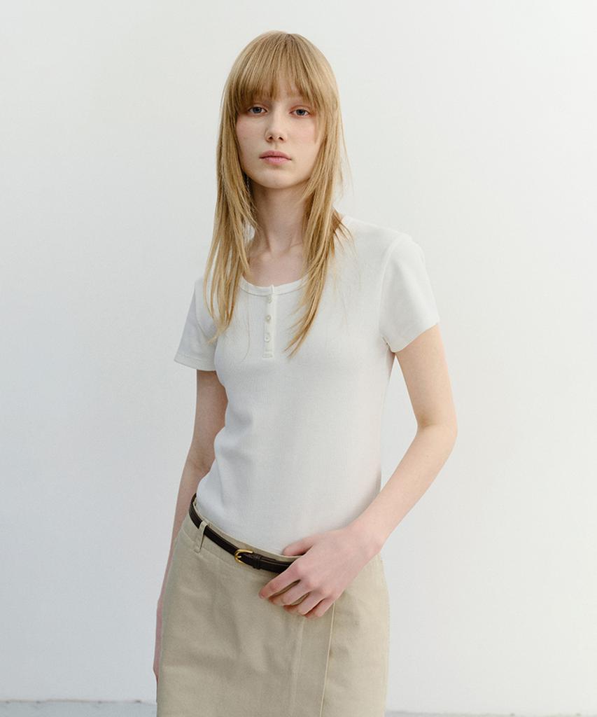 Deonseuteu Classic Scoop Neck Top_Udts6B222_Ivory