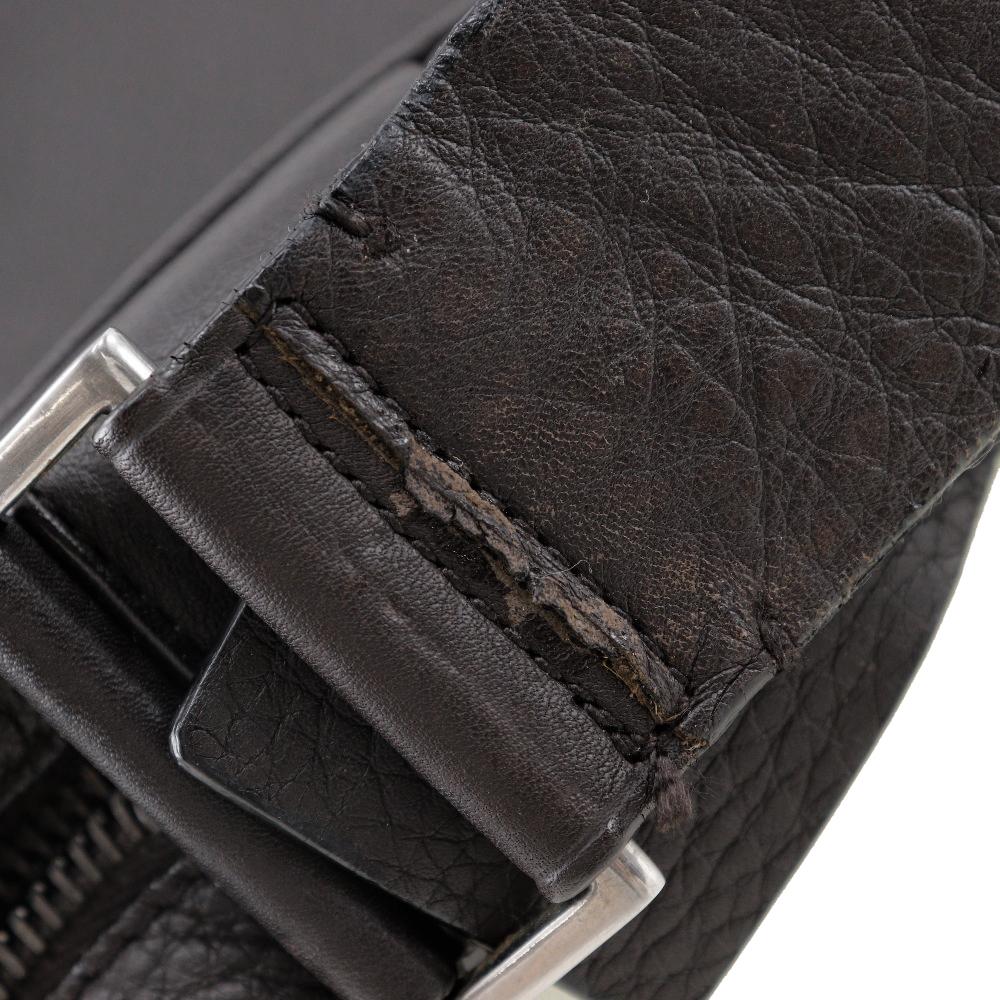 Prada Umhängetasche Schultertasche Braun Kalbsleder Herren Gebraucht