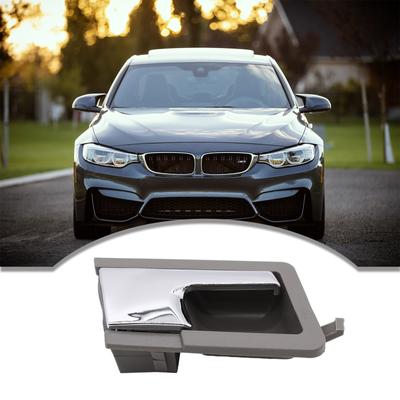 Elegantná pokovovaná kľučka dverí Moderný dizajn Interiérová kľučka dverí Príslušenstvo vozidla Jednoduchá inštalácia Vhodné pre T4 90-03