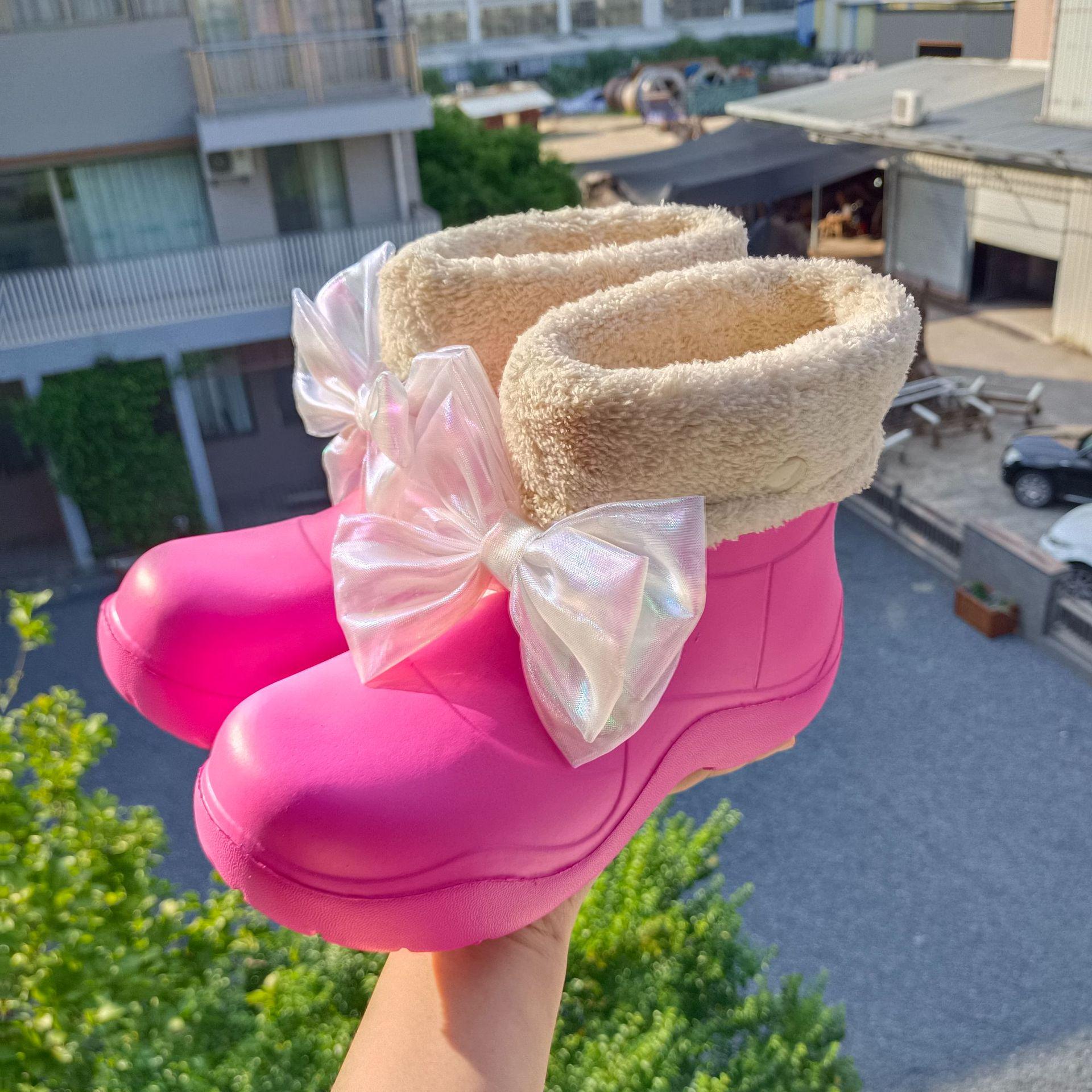 

Women s Non-Slip Waterproof Winter Boots with Thick Soles and Velvet Lining 36/37