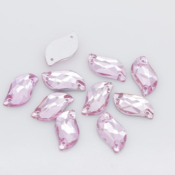 28-delars S-formade kristallglasdiamantblad för gör-det-själv-kläder och bröllopsklänningsaccessoarer