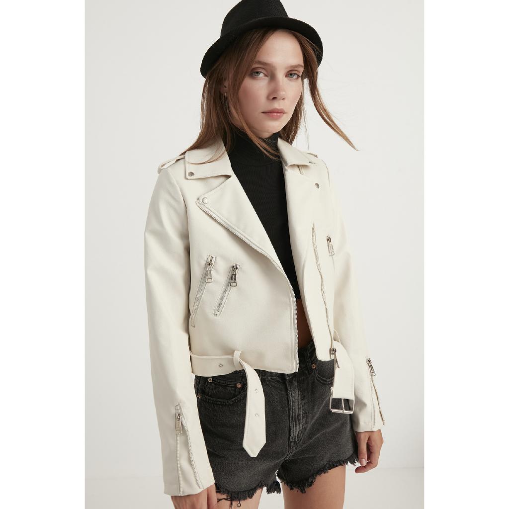 Jachetă de piele neagră cu fermoar pentru femei