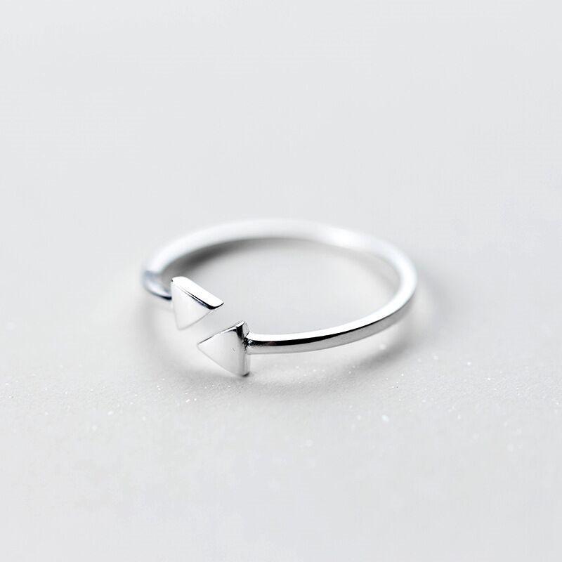 New Simple Triangle Temperament 925 Sterling Silver Jewelry Personality Geometric Popular Opening Rings TYB001