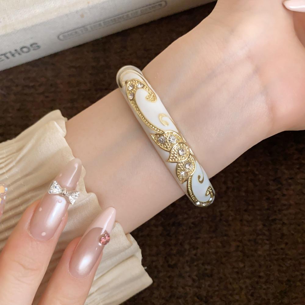 Traditional Chinese Flower Bangle Enamel Women's Hand Bracelet Vintage Cloisonne Bangle Ladies