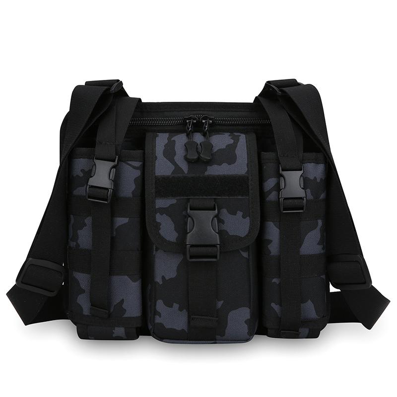 Large Capacity Men's Crossbody Bag Outdoor Sports Shoulder Bag Water Kettle Bag