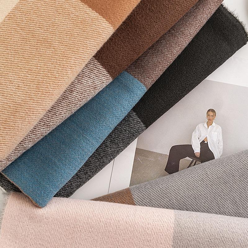 Imitation cashmere scarf Fashion commuter plaid scarf Women's elegant and versatile shawl temperament Warm and cold-proof scarf