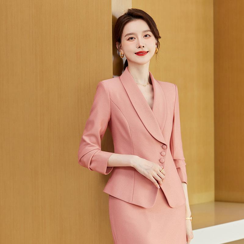 

Женский летний профессиональный костюм: Элегантный юбочный костюм для ресепшена и отдела продаж L