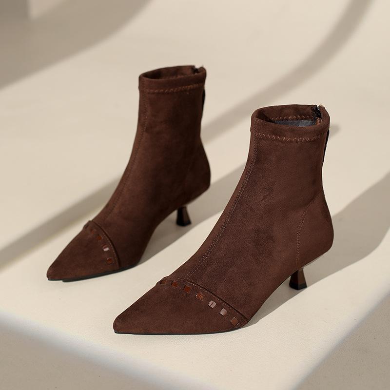 2025 Herbst neue Nieten Mode Stiefel Damen Nische elastische Stiefel Reißverschluss hinten dünner Absatz nackte Stiefel spitz zulaufende dünne Stiefel
