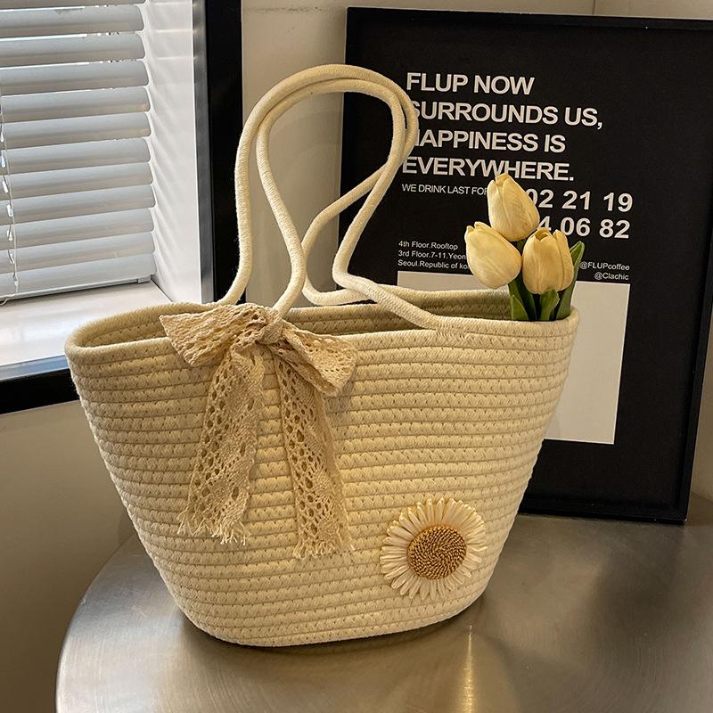 Large Capacity Hand-woven Bag for Women Early Spring New Tote Bag for Women Ins Beach Vacation Bag for Women